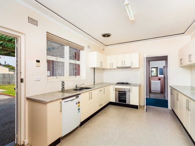 13 Wallace Street, Burwood NSW 2134