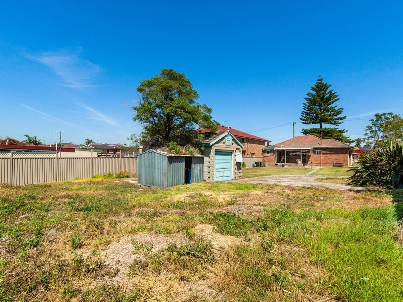 107 Acacia Avenue, Greenacre NSW 2190