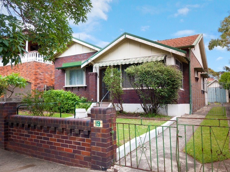 19 Acton Street, Croydon NSW 2132