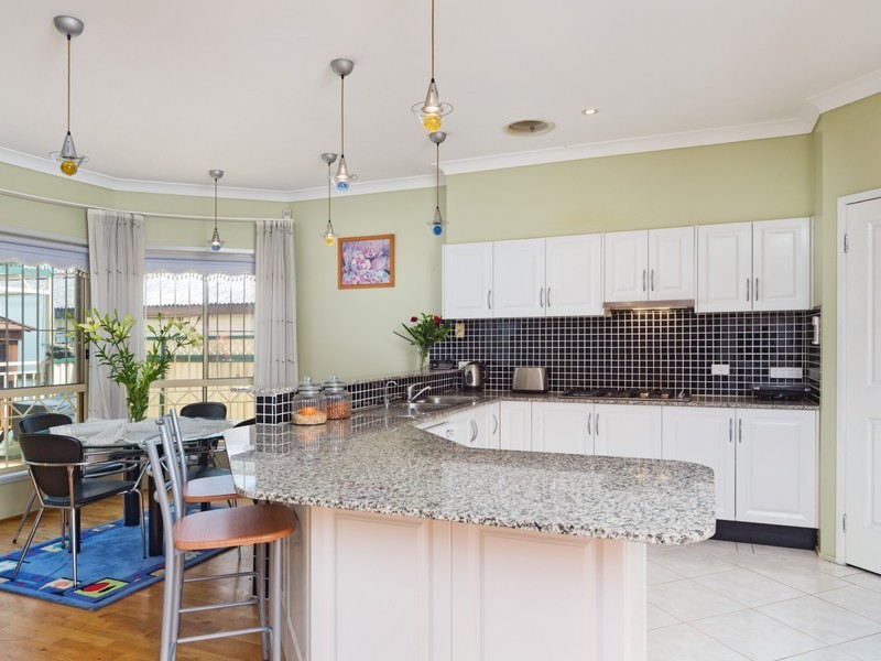 16 Murray Street, Greenacre NSW 2190