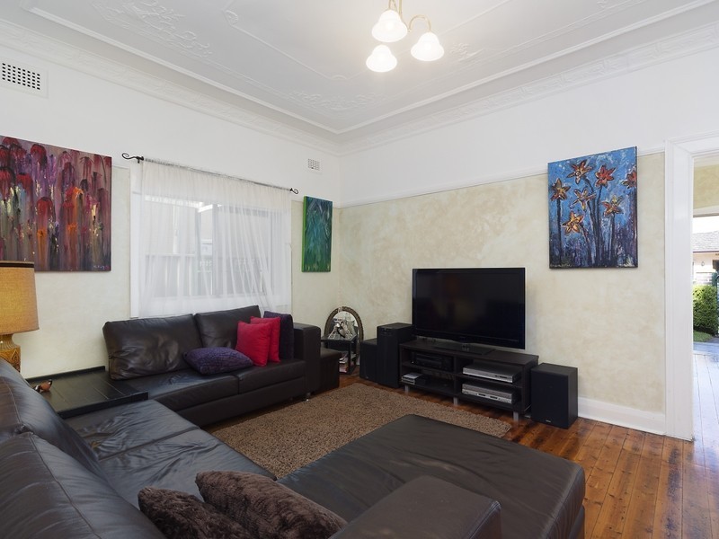 15 Maria Street, Strathfield South NSW 2136