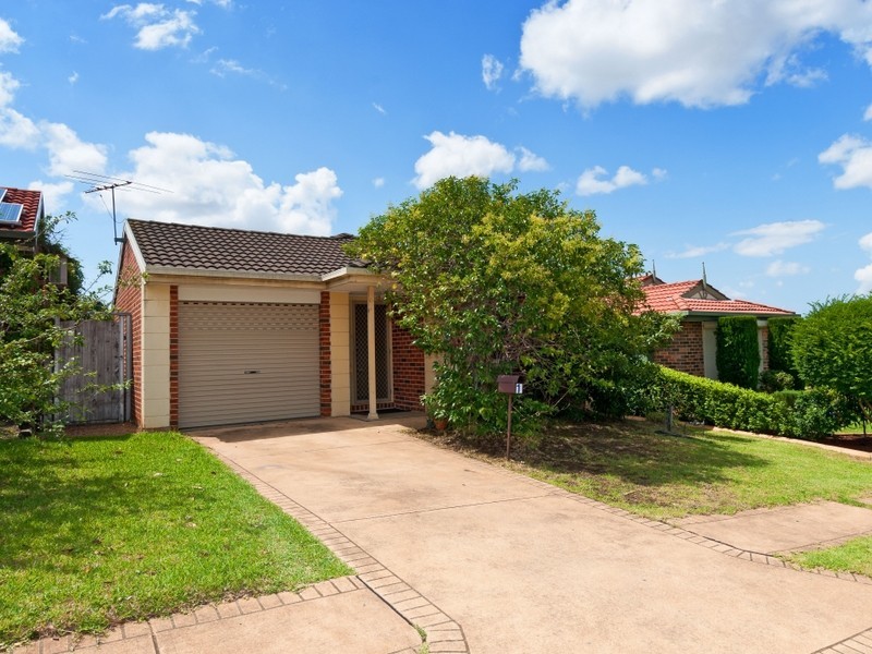 1 McDonald Way, Greenacre NSW 2190