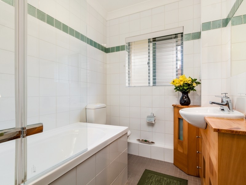 13/2 Corby Avenue, Concord NSW 2137