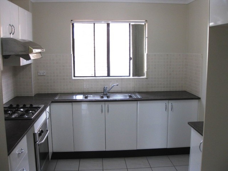 Unit 18/4-8 Gordon Street, Bankstown NSW 2200