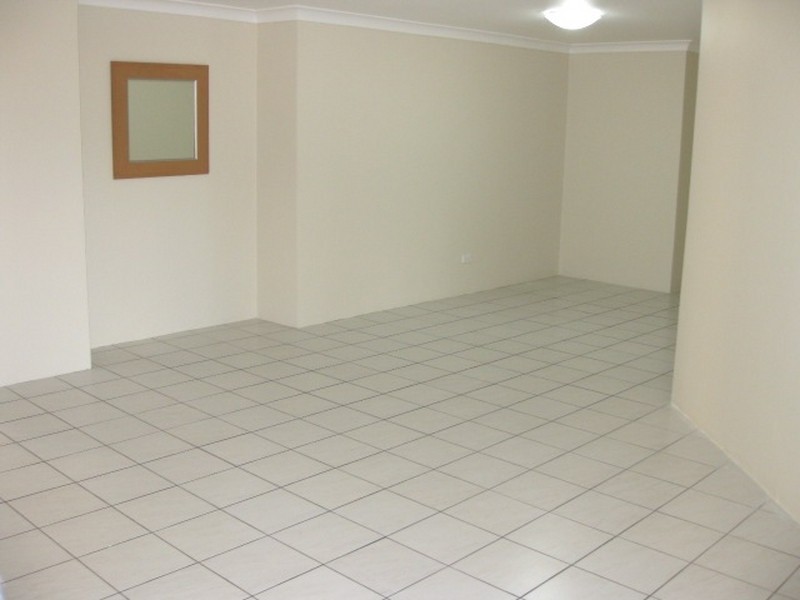 Unit 18/4-8 Gordon Street, Bankstown NSW 2200