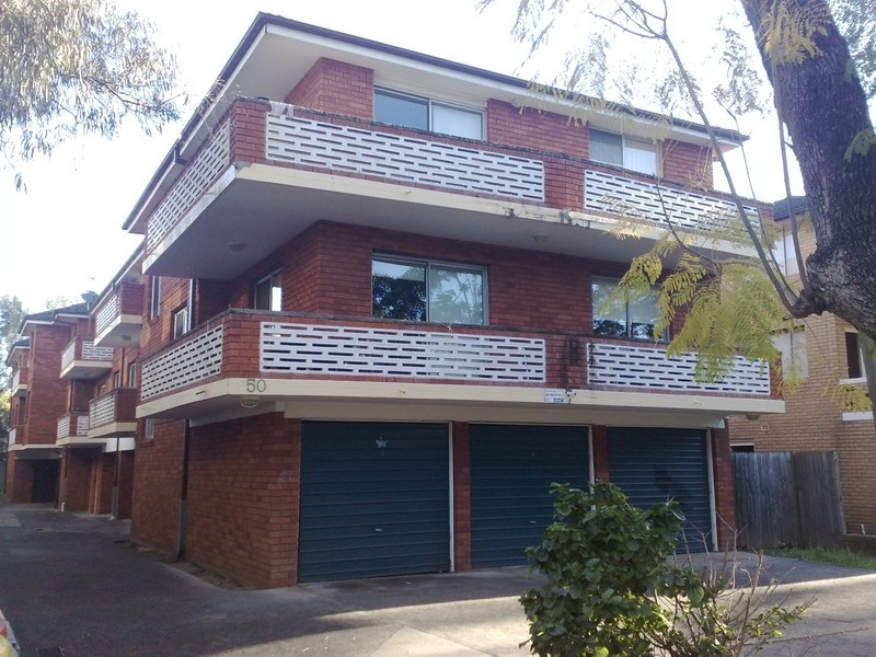 2/50 Burlington Road, Homebush NSW 2140
