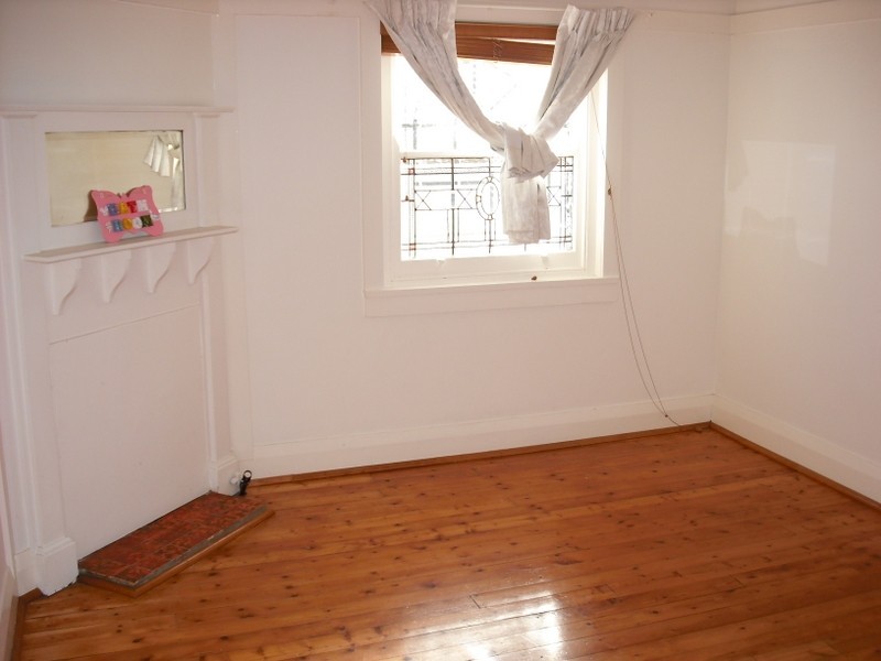 1 Quandong Ave, Burwood NSW 2134