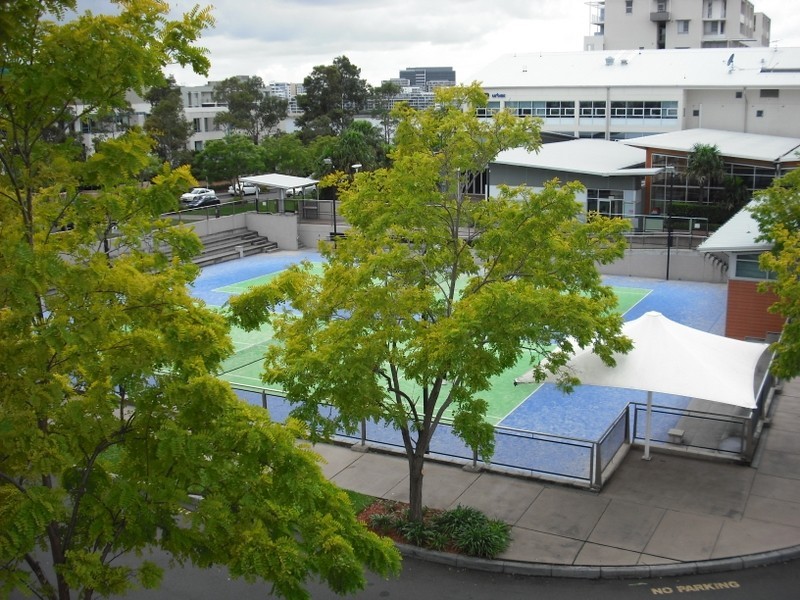 324/4 Stromboli Strait, Wentworth Point NSW 2127