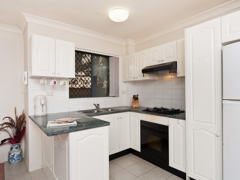 1/8-10 Gloucester Ave, Burwood NSW 2134