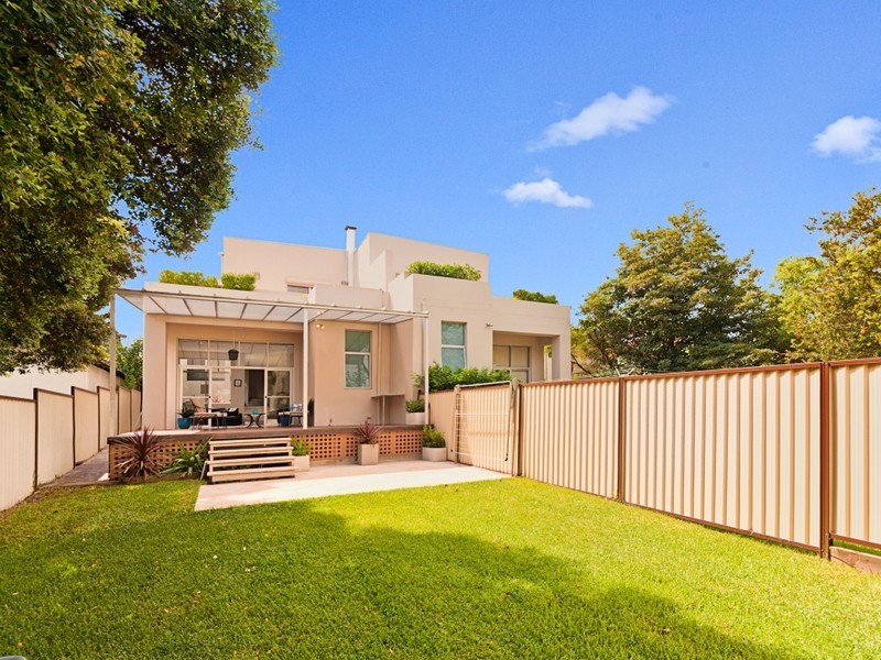 166 Hillcrest Avenue, Mount Lewis NSW 2190