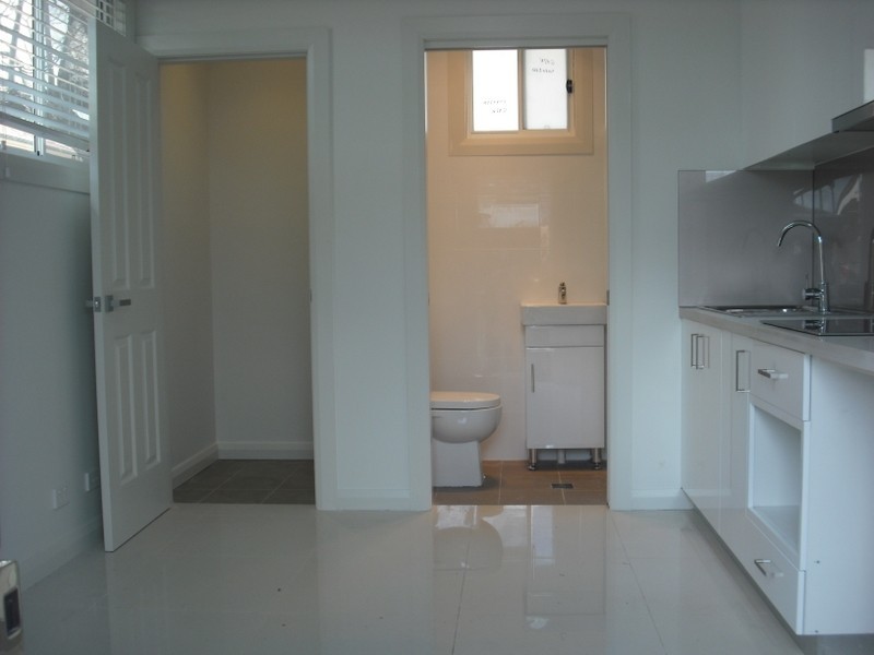 5A Neich Parade, Burwood NSW 2134