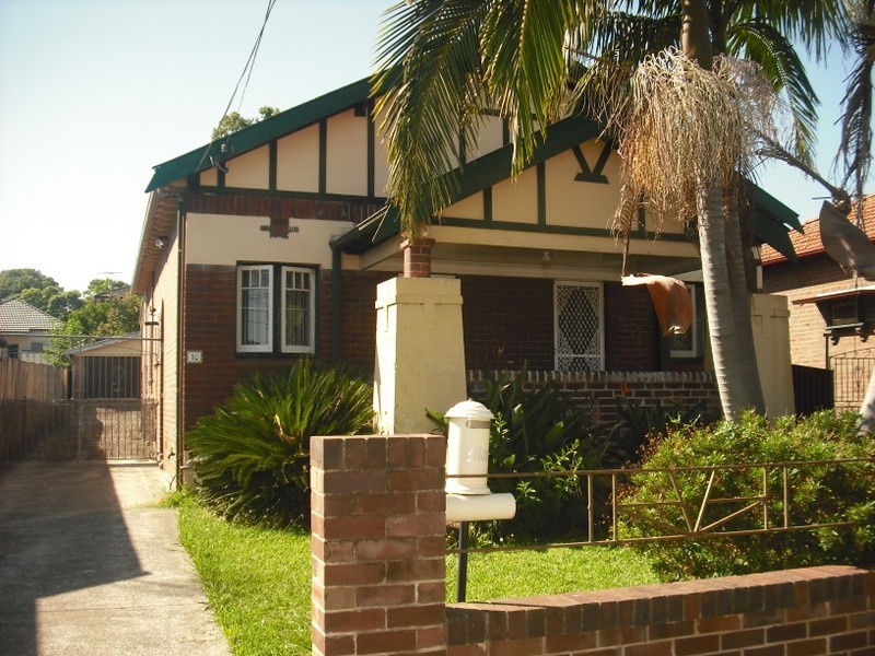 10 Lang Street, Croydon NSW 2132