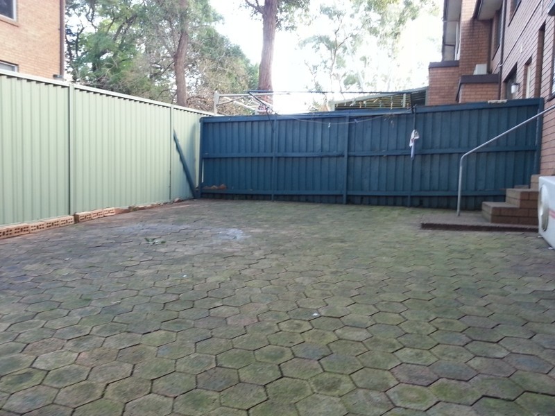 9/218 Wentworth Road, Burwood NSW 2134