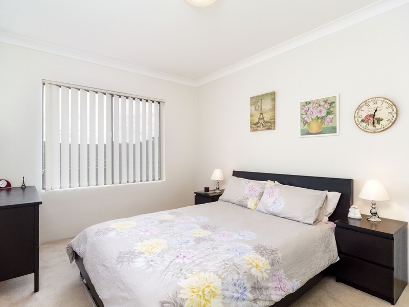 18/41 Clyde Street, Croydon Park NSW 2133