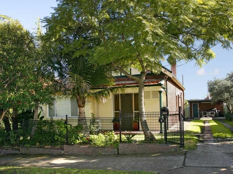Strathfield South NSW 2136