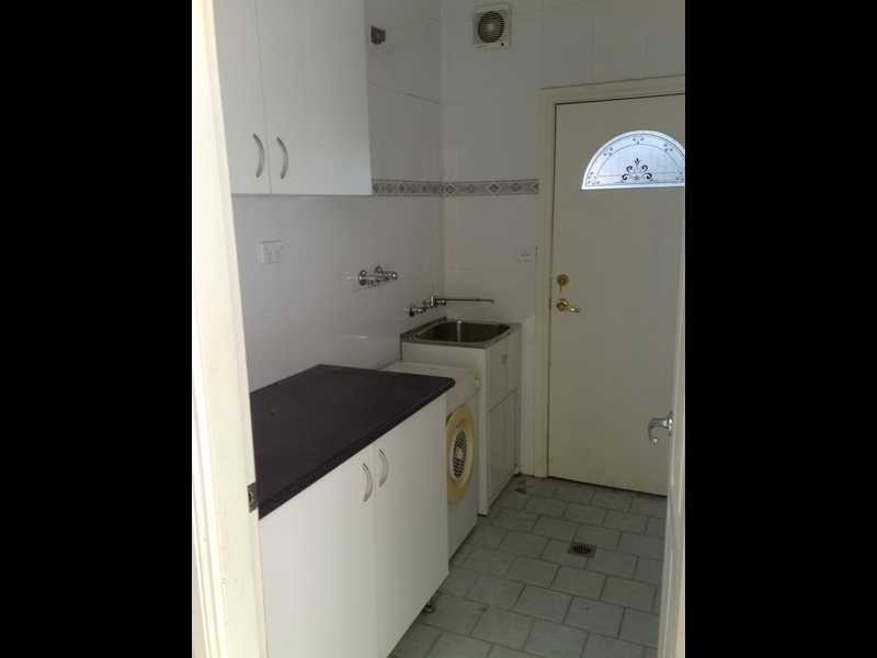 8 Wesley Street, Greenacre NSW 2190