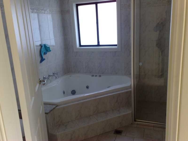 8 Wesley Street, Greenacre NSW 2190