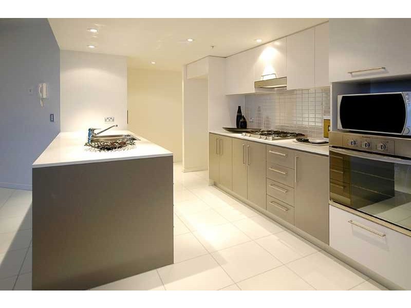 Apartment/56 Scarborough Street, Southport QLD 4215