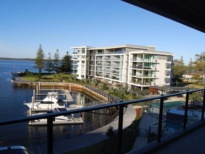 4405/323 Bayview Street, Hollywell QLD 4216