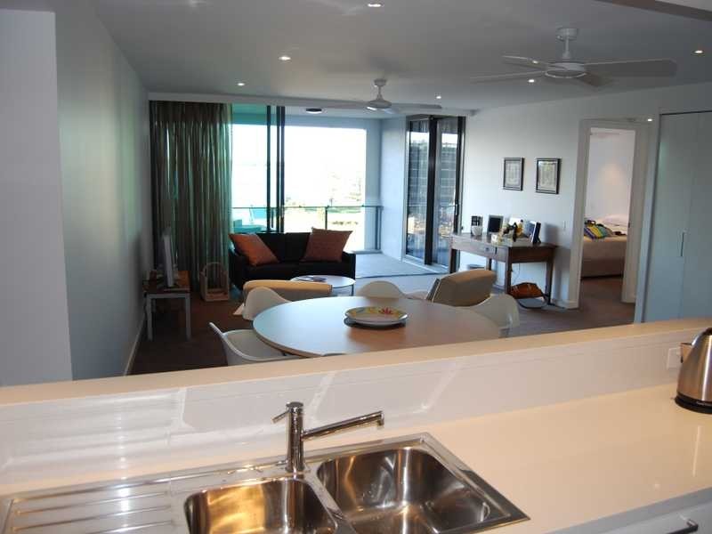 4405/323 Bayview Street, Hollywell QLD 4216