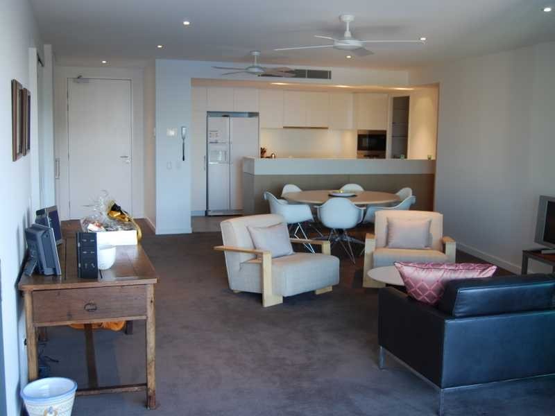 4405/323 Bayview Street, Hollywell QLD 4216