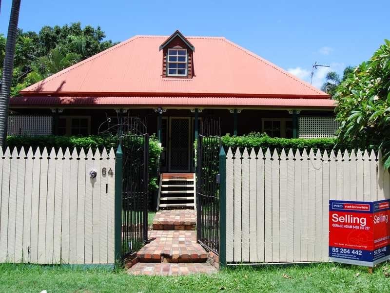 64 Slatyer Avenue, Bundall QLD 4217