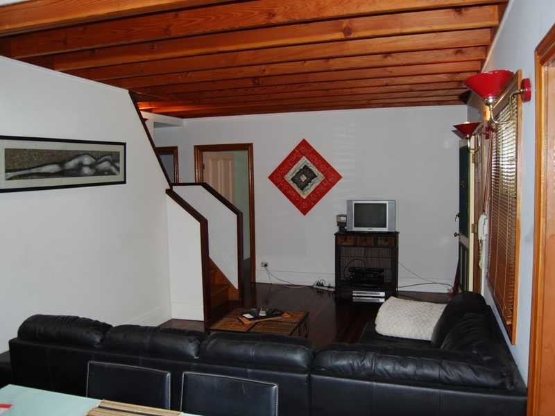 64 Slatyer Avenue, Bundall QLD 4217