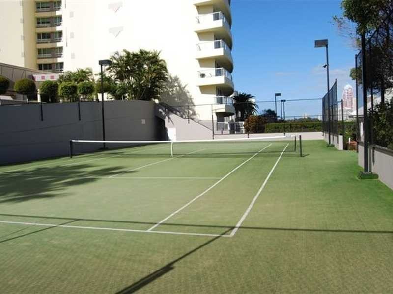 B9-1/75 Brighton Parade, Southport QLD 4215