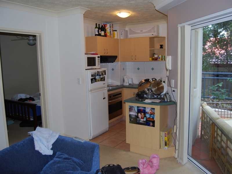 11/148 Marine Parade, Southport QLD 4215