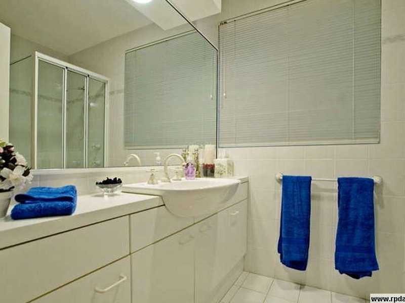 17/131 Morala Avenue, Runaway Bay QLD 4216