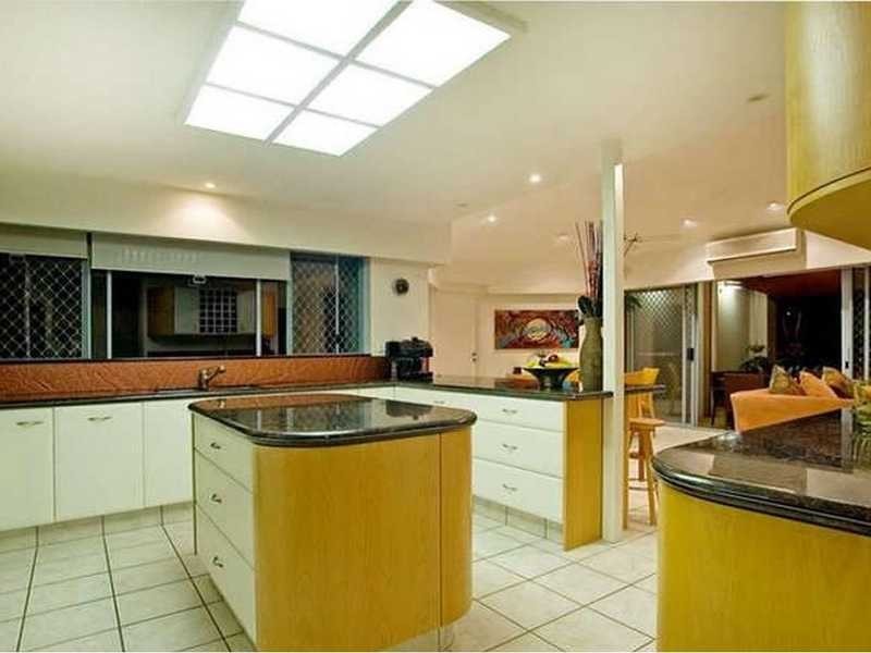 17/131 Morala Avenue, Runaway Bay QLD 4216