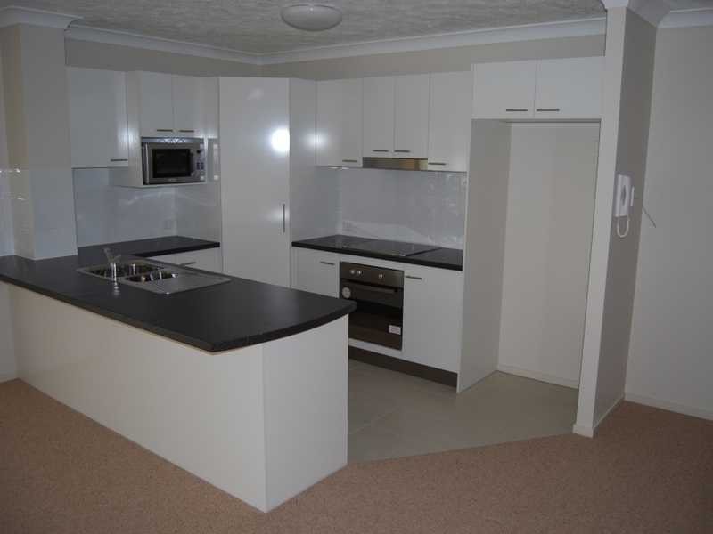 27 Shillito Street, Southport QLD 4215