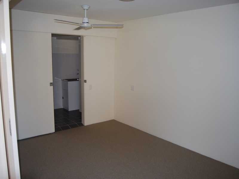 125/32 Bauer Street, Southport QLD 4215