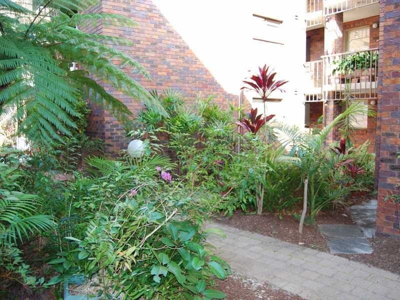 16/32 Bauer Street, Southport QLD 4215