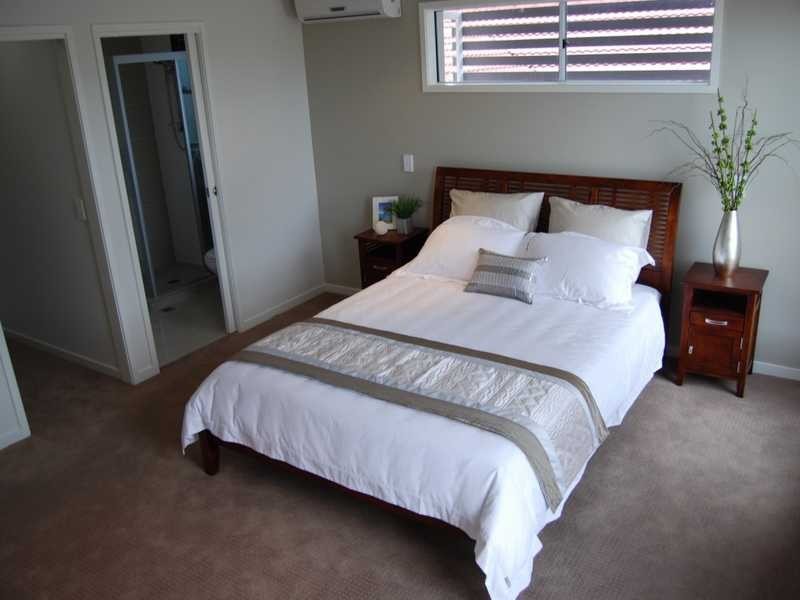 5A Ashton Street, Labrador QLD 4215