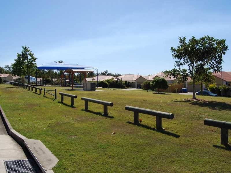 65 Zane Street, Molendinar QLD 4214