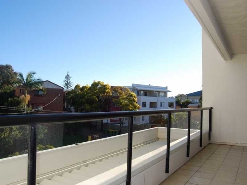 Unit/16/31 Railway Street, Southport QLD 4215