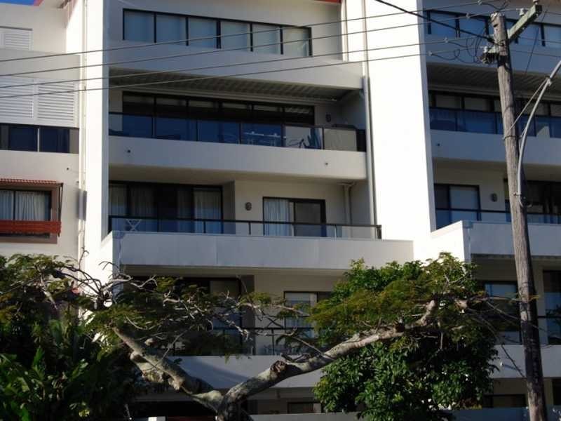 Unit/16/31 Railway Street, Southport QLD 4215