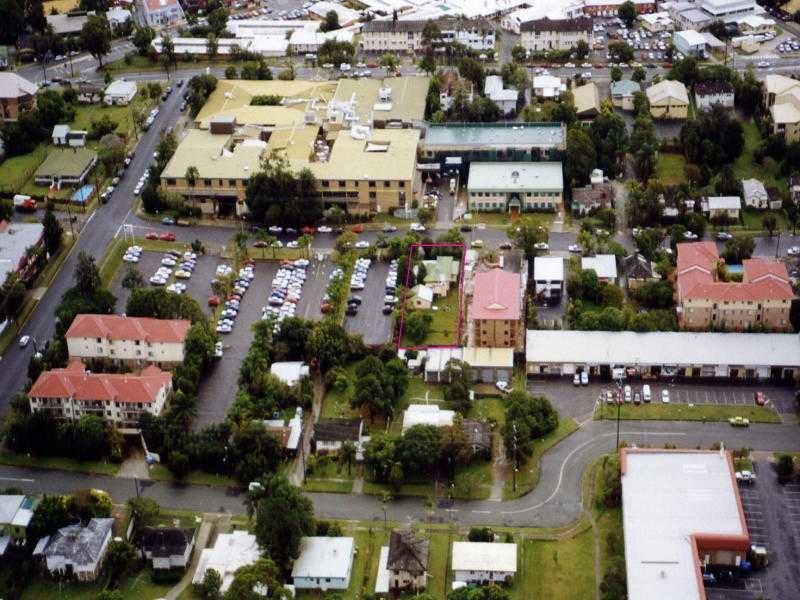 26 Spendlove Street, Southport QLD 4215