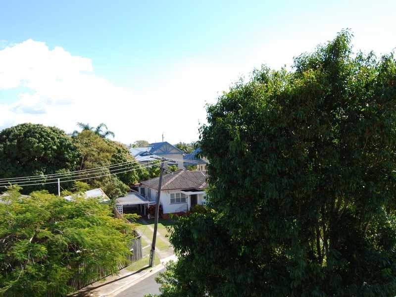 Unit/90/148 Marine Parade, Southport QLD 4215