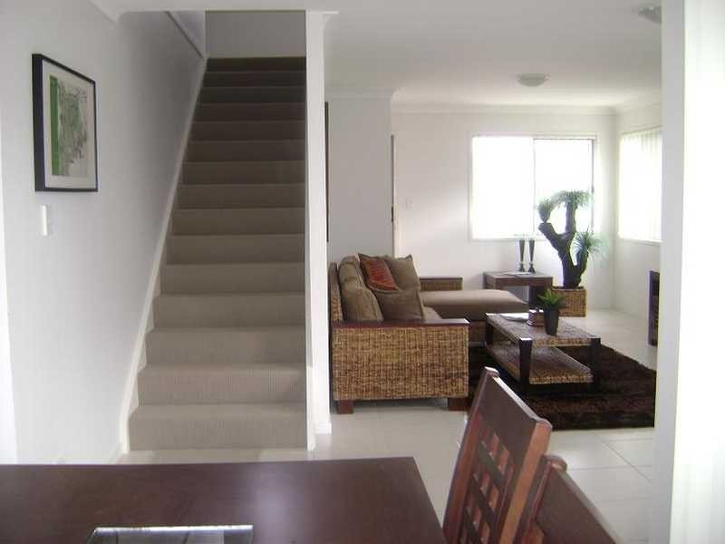 2 Sangster Crescent, Pacific Pines QLD 4211