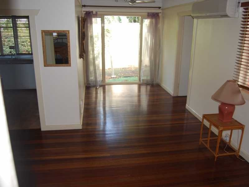 113 High Street, Southport QLD 4215