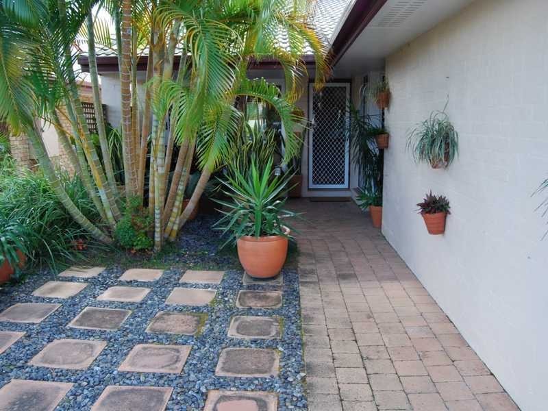 73/128 Benowa Road, Southport QLD 4215