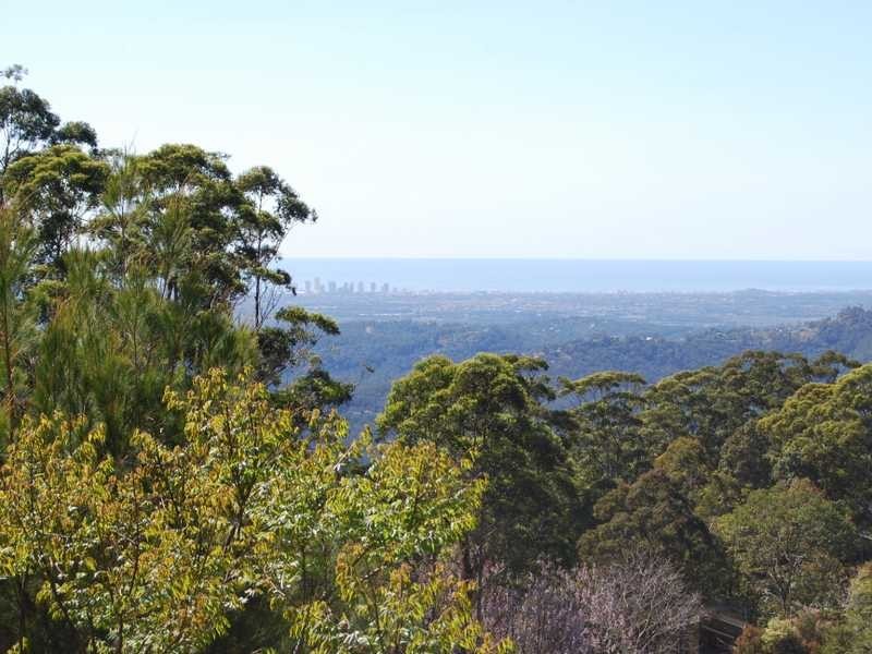 16 North Rd, Lower Beechmont QLD 4211