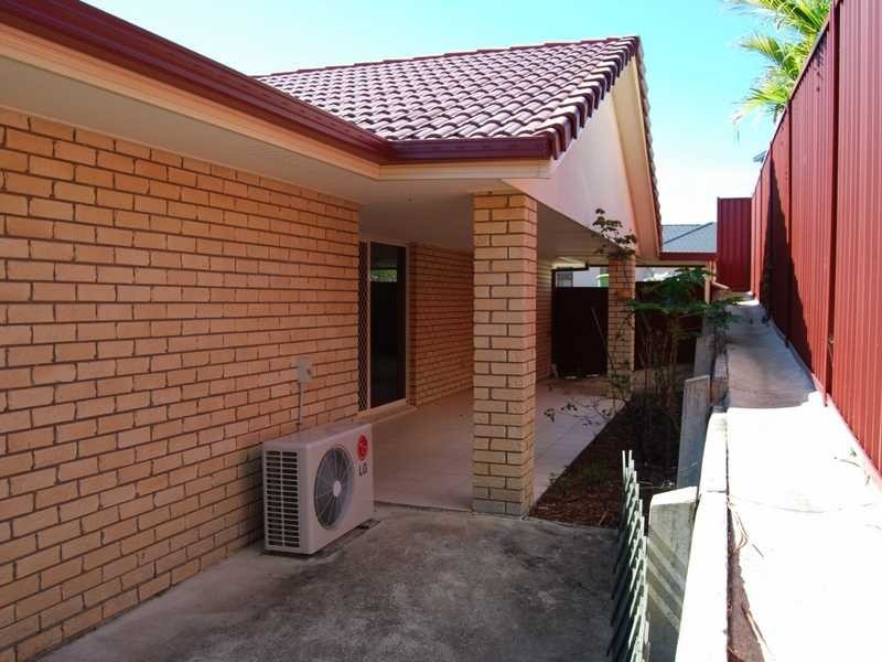 65 Zane Street, Molendinar QLD 4214