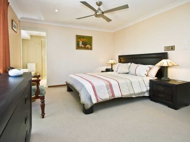 37 Cockleshell Crt, Runaway Bay QLD 4216