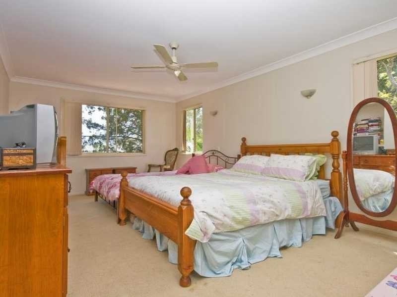 2 / 25 Charlton Street, Southport QLD 4215