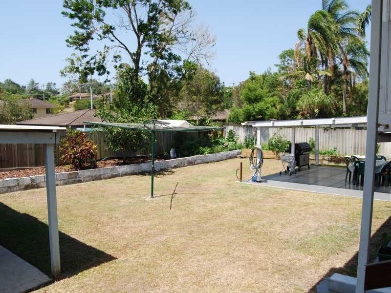17 Petra Street, Southport QLD 4215