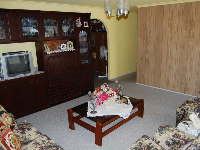 17 Petra Street, Southport QLD 4215