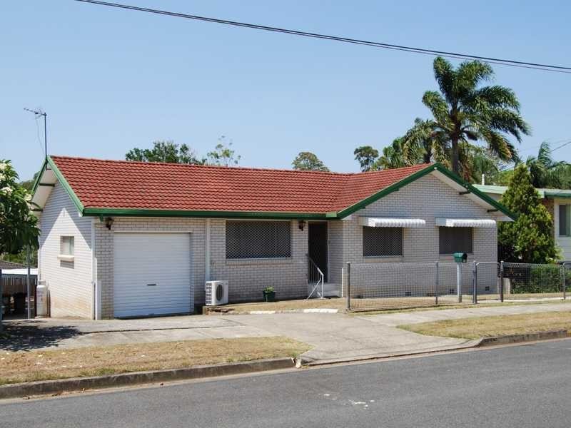 17 Petra Street, Southport QLD 4215